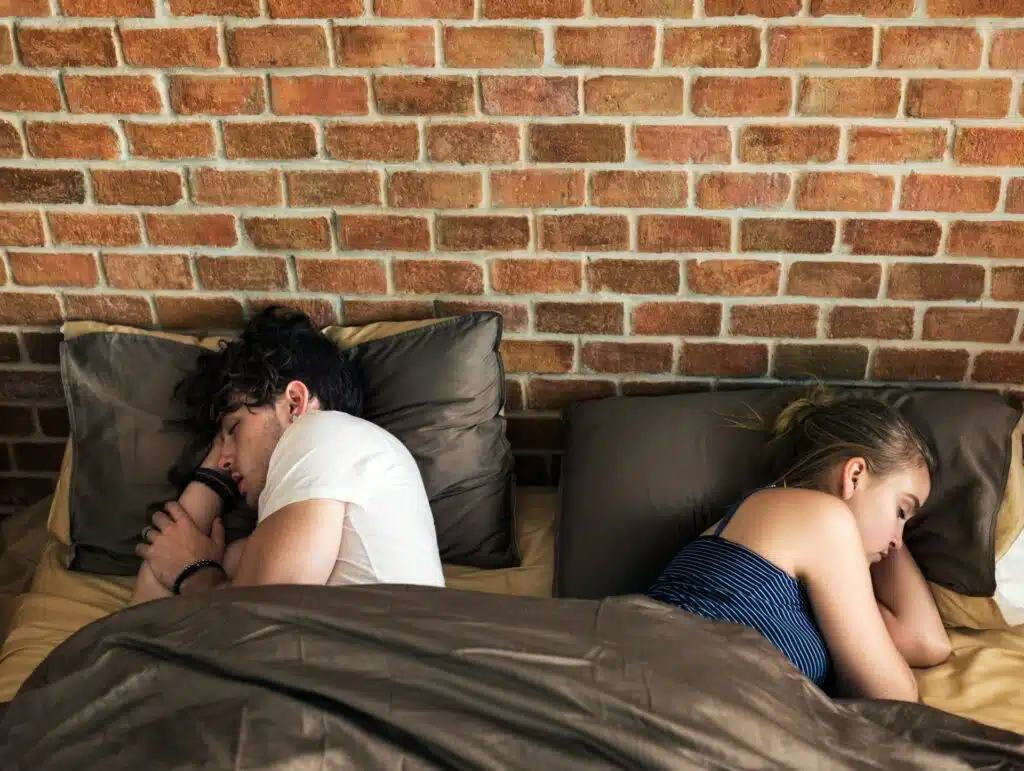 signs your relationship is beyond repair
