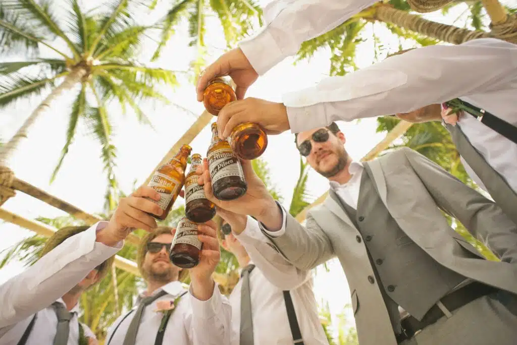 what to wear to a wedding men