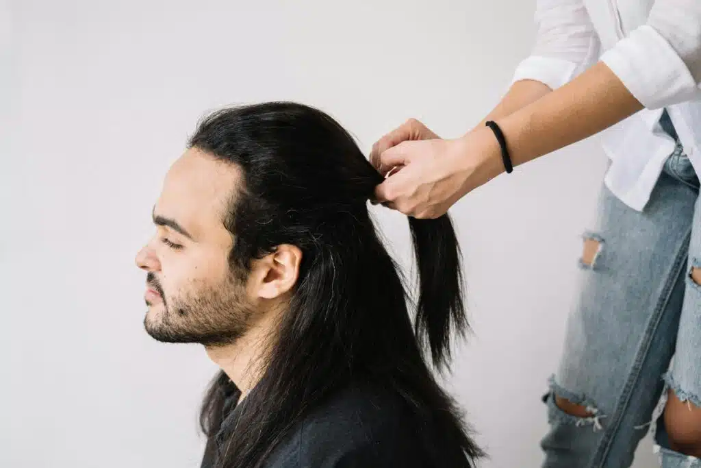 how to style long hair men