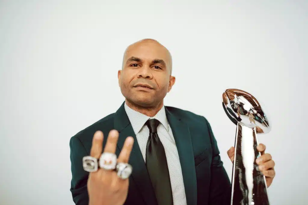 how to wear rings men