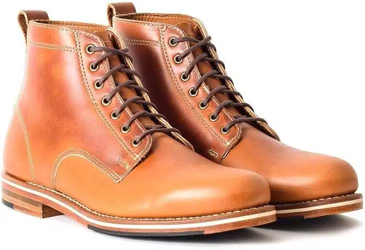 HELM Boots