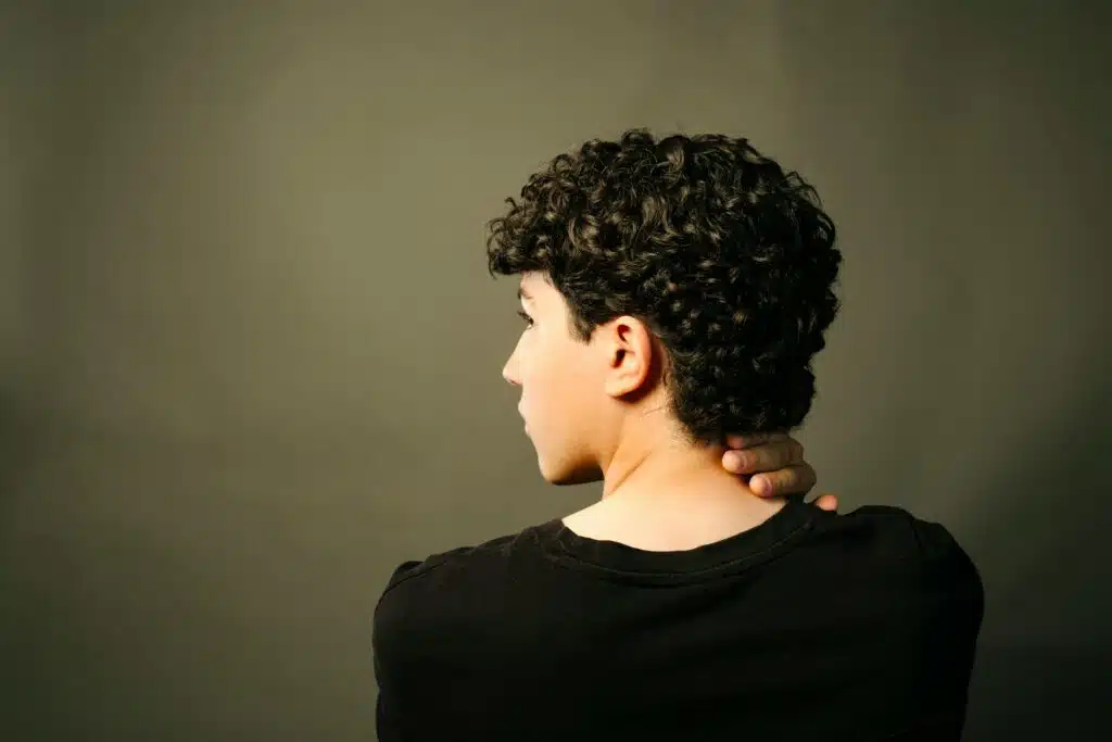 best haircuts for curly hair men